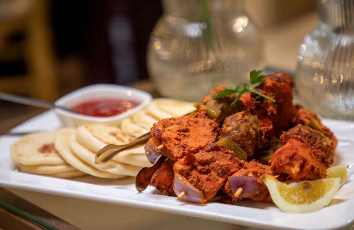 Takeaway foil trays